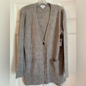 NEW Old Navy oatmeal colored Cardigan.